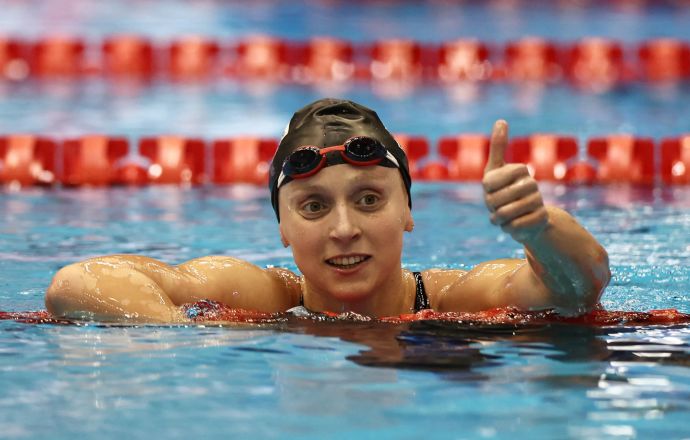 קייטי לדקי שחיינית אמריקאית