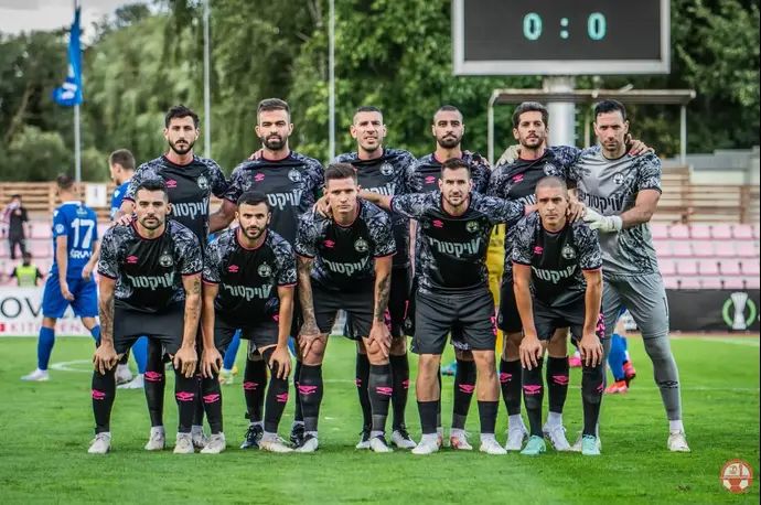 שחקני הפועל באר שבע