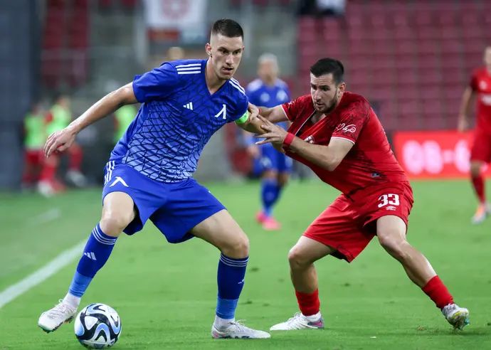 אדריאן פאון הפועל באר שבע מול אנדריאן קראייב לבסקי סופיה