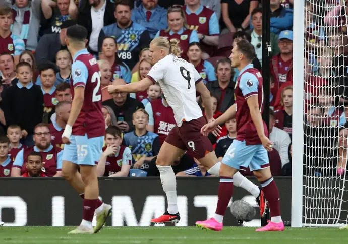 ארלינג הולאנד מנצ'סטר סיטי