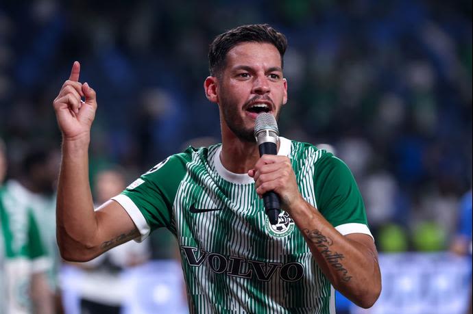 שחקן מכבי חיפה סאן מנחם חוגג