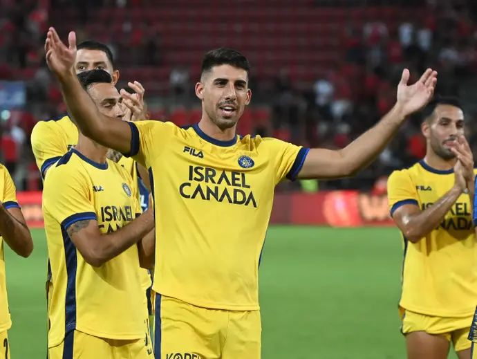 שחקן מכבי תל אביב, יונתן כהן