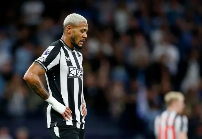 ז'ואלינטון, ניוקאסל