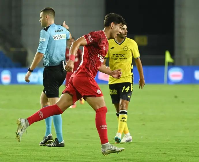 אנטוניו ספר הפועל באר שבע חוגג