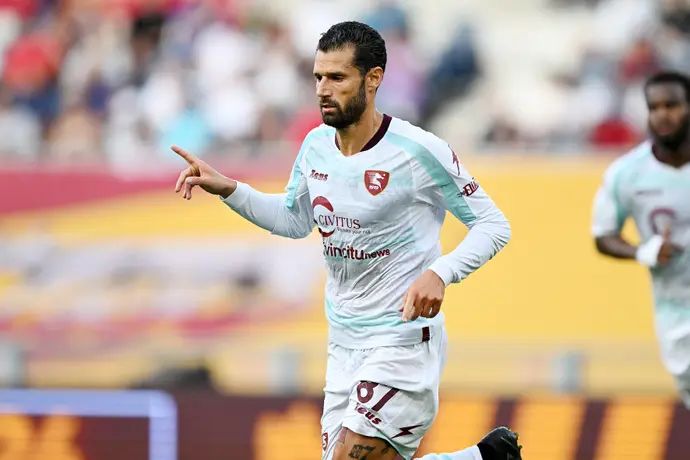 אנטוניו קנדרבה, סלרניטנה