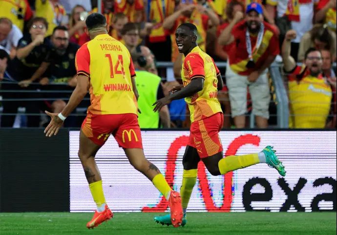 דייבר מצ'אדו לאנס חוגג