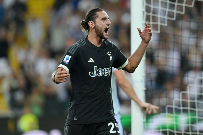 שחקן יובנטוס אדריאן ראביו