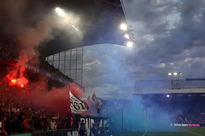 קהל קריסטל פאלאס