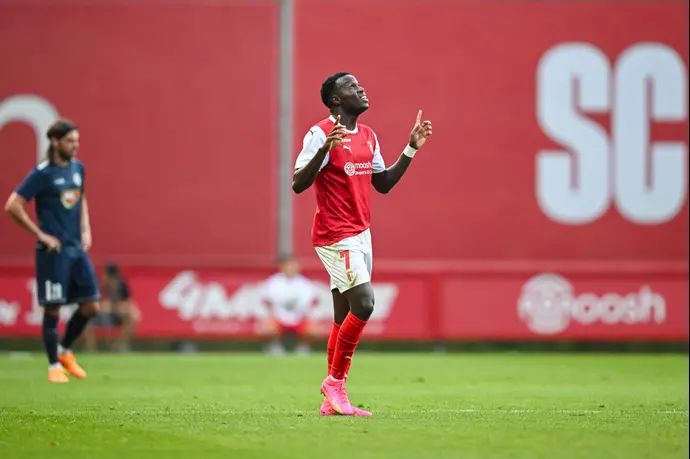 ברומה, שחקן בראגה חוגג