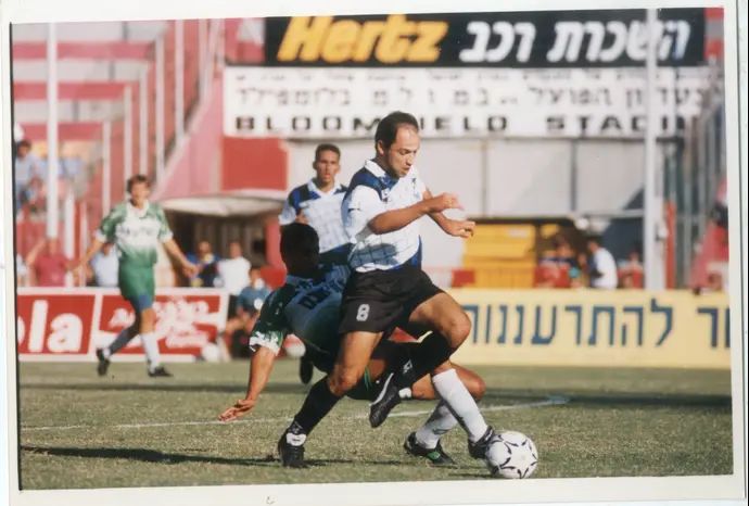 שחקן העבר רונן שוויג