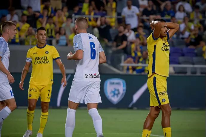 דור פרץ, שחקן מכבי תל אביב