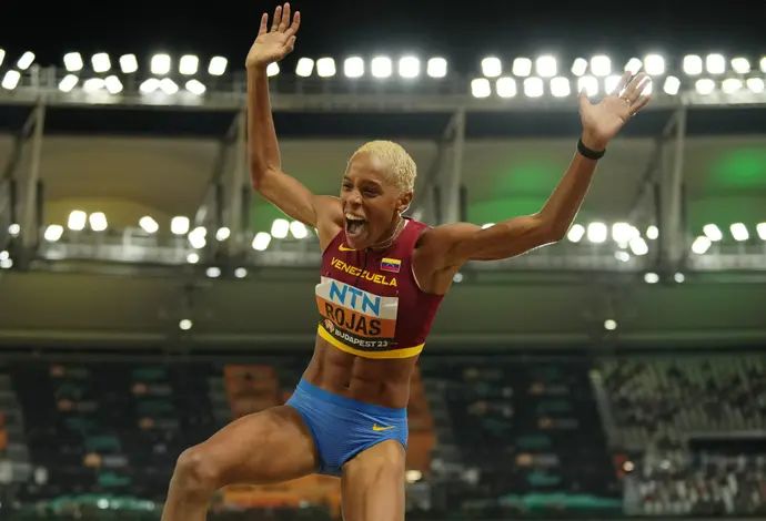 יולימאר רוחאס, קופצת משולשת מוונצואלה