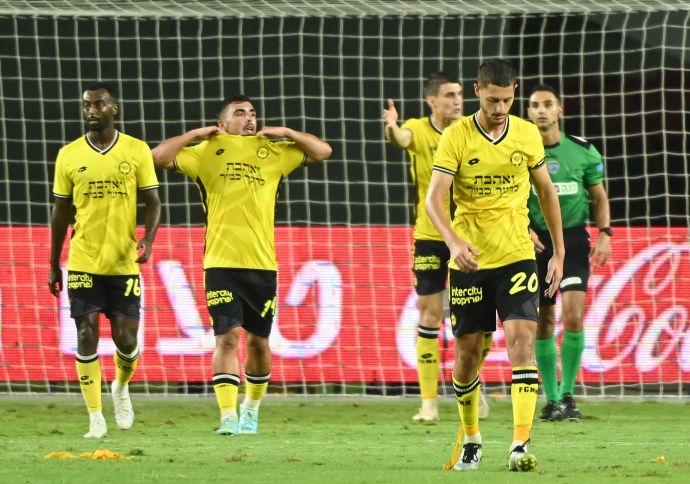 שחקני מכבי נתניה מאוכזבים