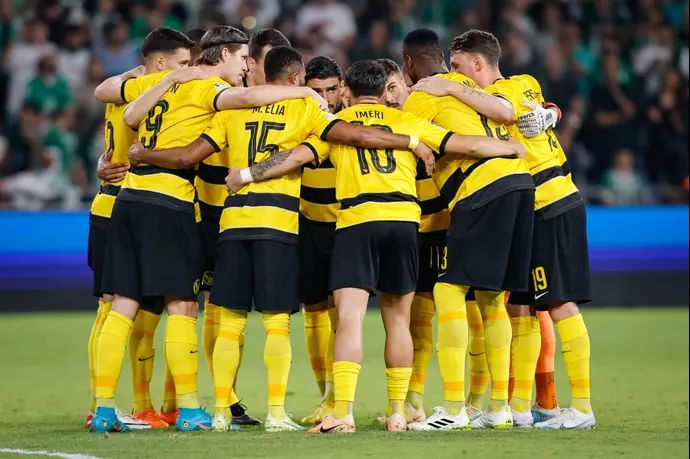 שחקני יאנג בויז