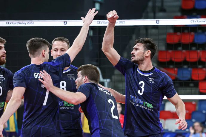 שחקני נבחרת ישראל בכדורעף