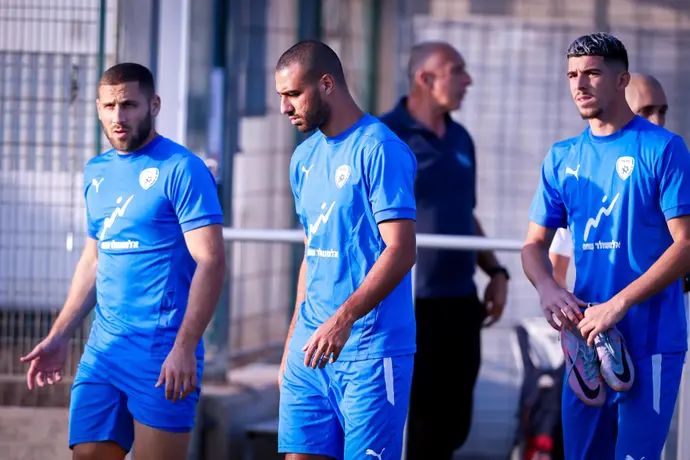 דור תורג'מן, רמזי ספורי, שון וייסמן באימון נבחרת ישראל