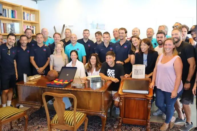 כוכבי העבר של ברצלונה במרכז פרס לחדשנות