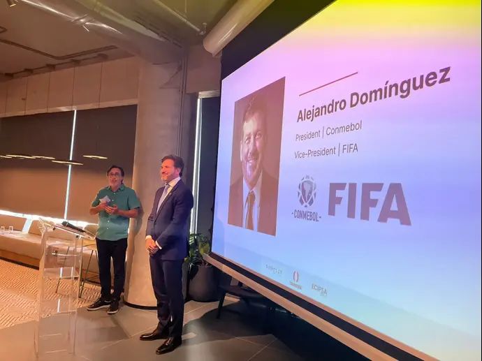 אלחנדרו דומינגז ואייל אורן