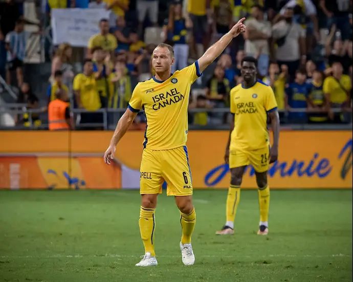 דן גלזר שחקן מכבי תל אביב