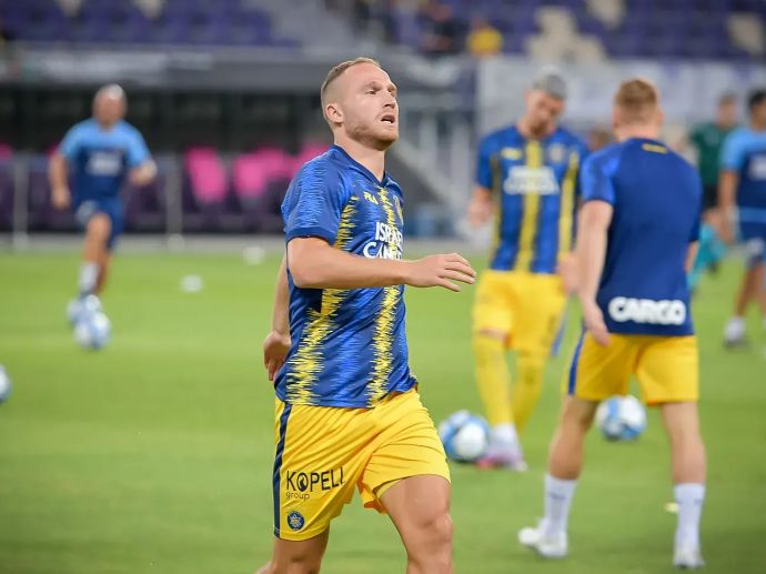 דן גלזר, שחקן מכבי תל אביב