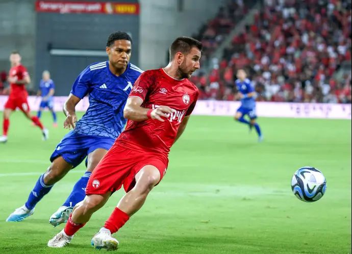 אדריאן פאון הפועל באר שבע