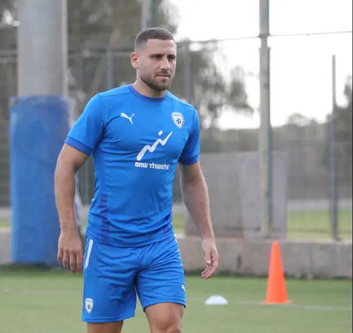 שון וייסמן באימון נבחרת ישראל