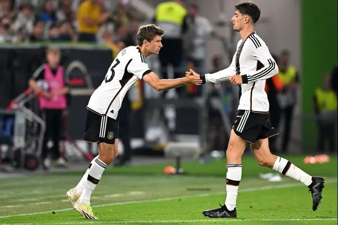 תומאס מולר מחליף את קאי האברץ, שחקני נבחרת גרמניה