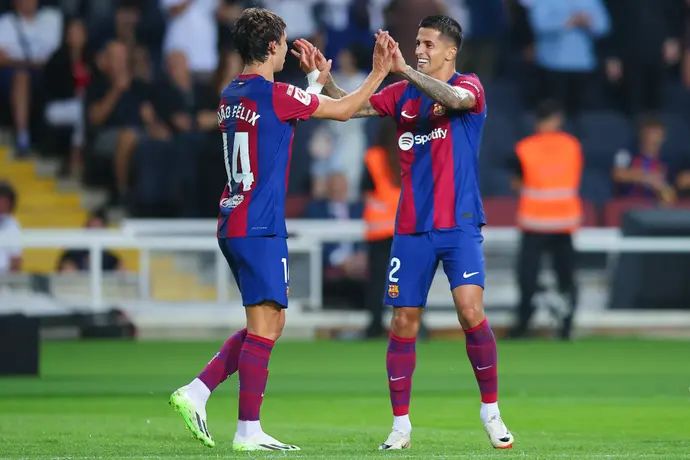 ז'ואאו פליקס, ז'ואאו קאנסלו, שחקני ברצלונה