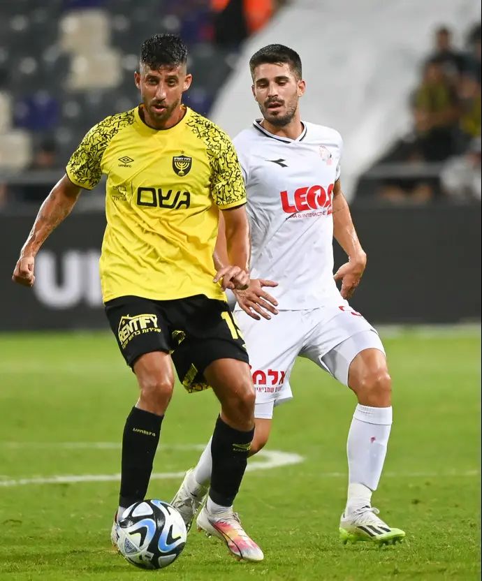 דור מיכה בית"ר ירושלים לצד נאור סבג הפועל חיפה