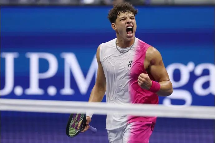 בן שלטון טניסאי