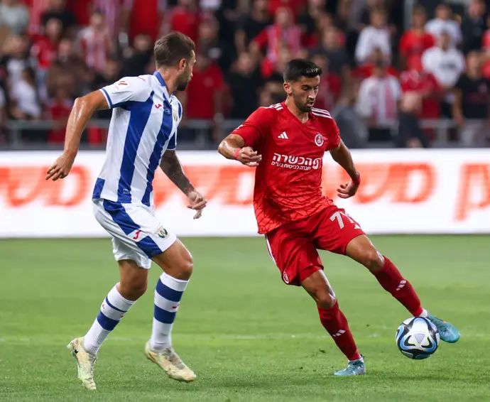 שחקן הפועל תל אביב רז טוויזר