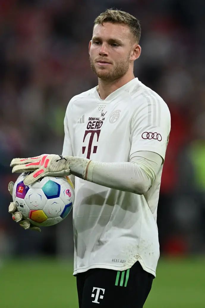 דניאל פרץ שוער באיירן מינכן