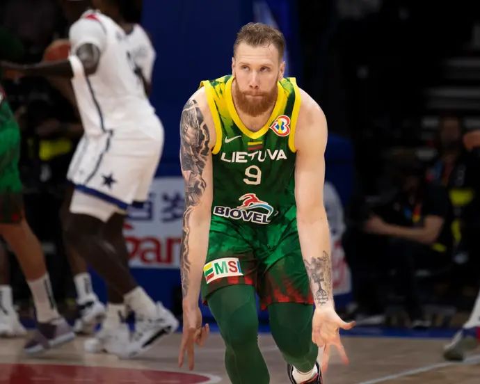 שחקן נבחרת ליטא איגנס בראזדייקיס