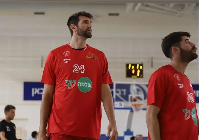 ג'ף וויטי, הפועל תל אביב