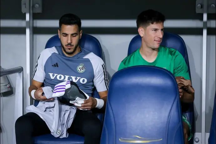 גוני נאור, איתמר ניצן על ספסל מכבי חיפה