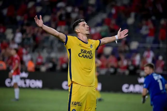 דור תורג'מן, שחקן מכבי תל אביב חוגג