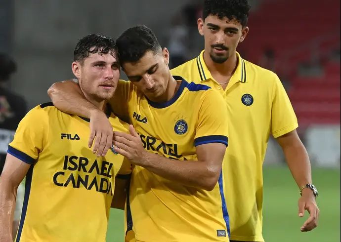 שחקני מכבי תל אביב, דן ביטון, גבי קניקובסקי