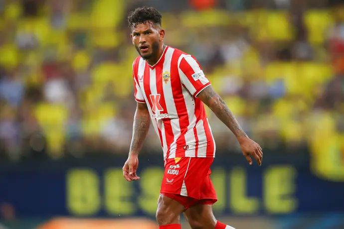 לואיס סוארס שחקן אלמריה