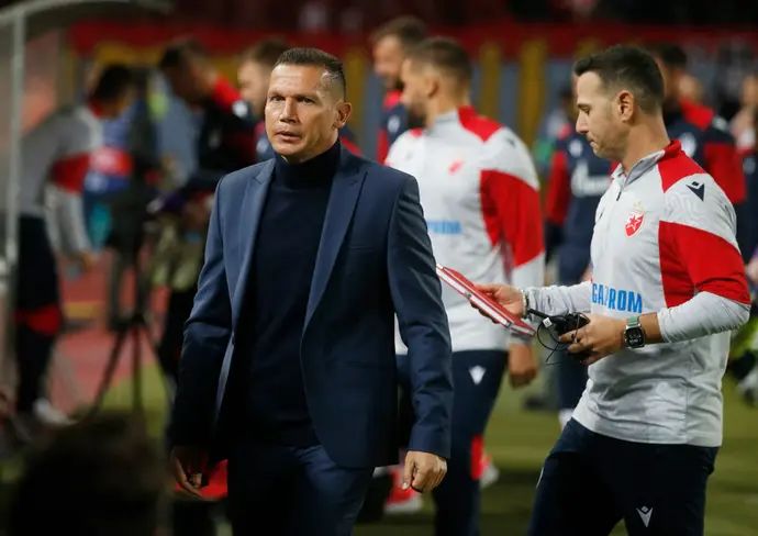 ברק בכר מאמן הכוכב האדום בלגרד