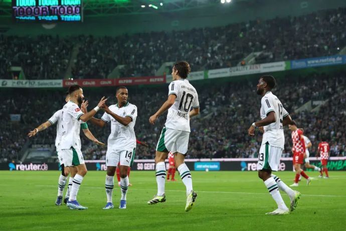 פלוריאן נויהאוס בורוסיה מנשנגלאדבך