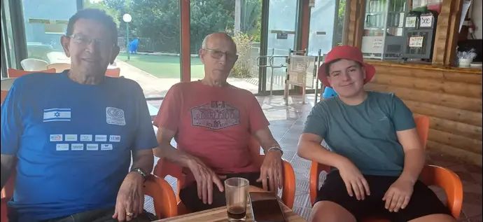 קינן ברוש אחרי אימון שהעבירו לו גרשון שפע ובוקי צ'יש