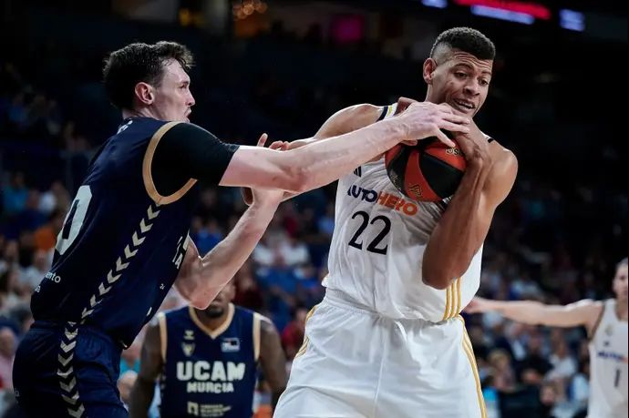 וולטר טבארס, שחקן ריאל מדריד