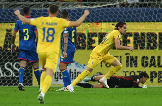 יאניס חאג'י, שחקן נבחרת רומניה