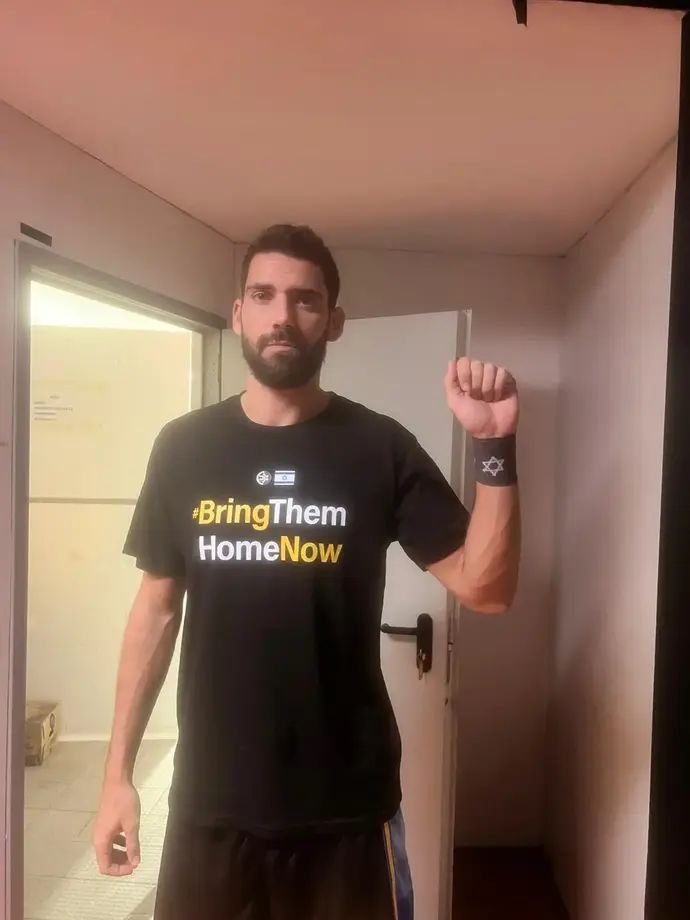 רפי מנקו, שחקן מכבי תל אביב