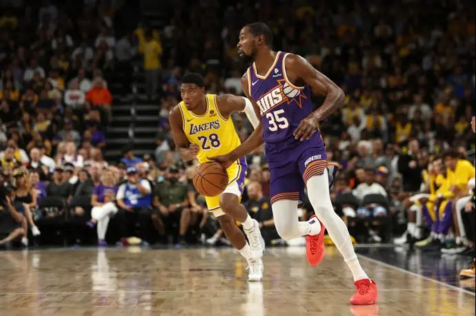 שחקן פיניקס סאנס קווין דוראנט