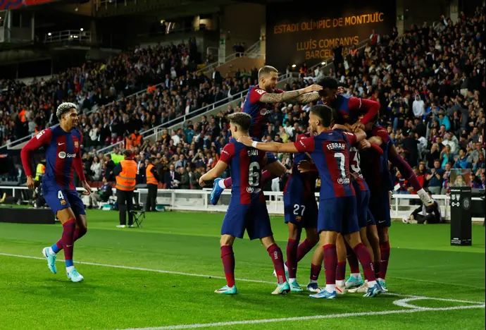 שחקני ברצלונה חוגגים