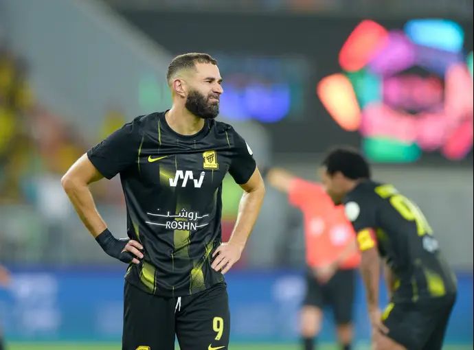 שחקן אל איתיחאד, קארים בנזמה