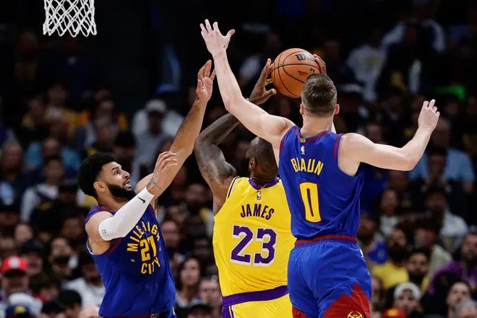 לברון ג'יימס לוס אנג'לס לייקרס