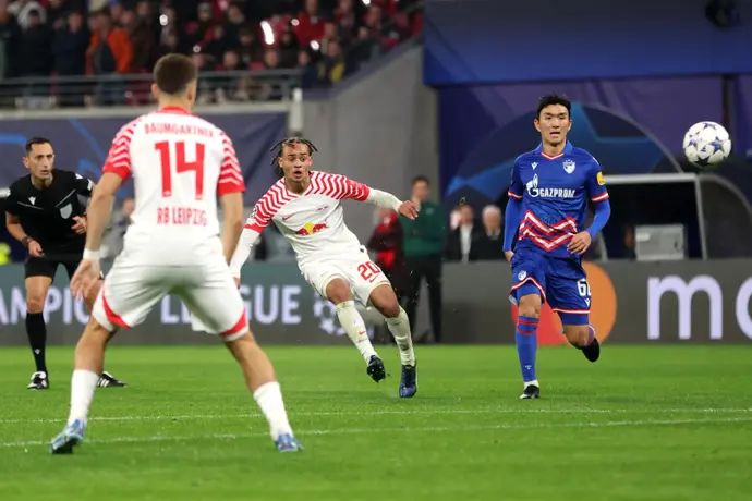 צ'אבי סימונס ר.ב. לייפציג