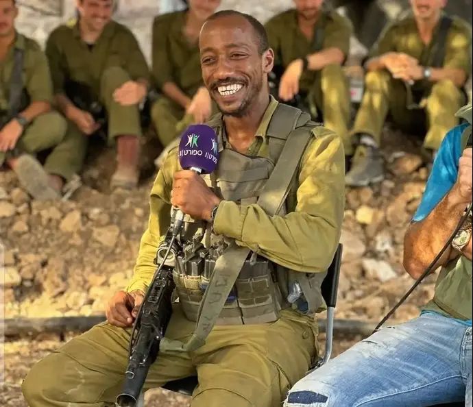 מנשה זלקה בשירות מילואים